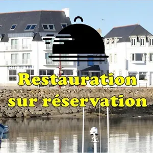 *** Hotel Logis Du Port France