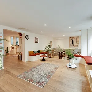 ** Hotel Louisa France