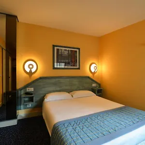 *** Hotel Relais Du Pre France